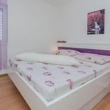 With Parking Space Zaton, Zadar - 24445 דירה *